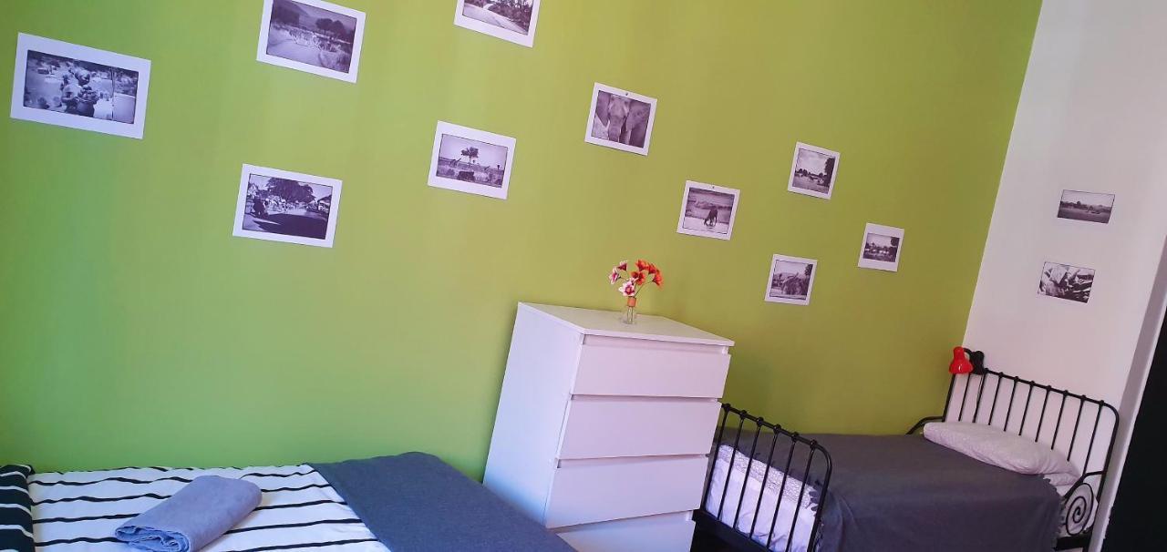 Chopin Street Private Rooms Katowice Exterior photo